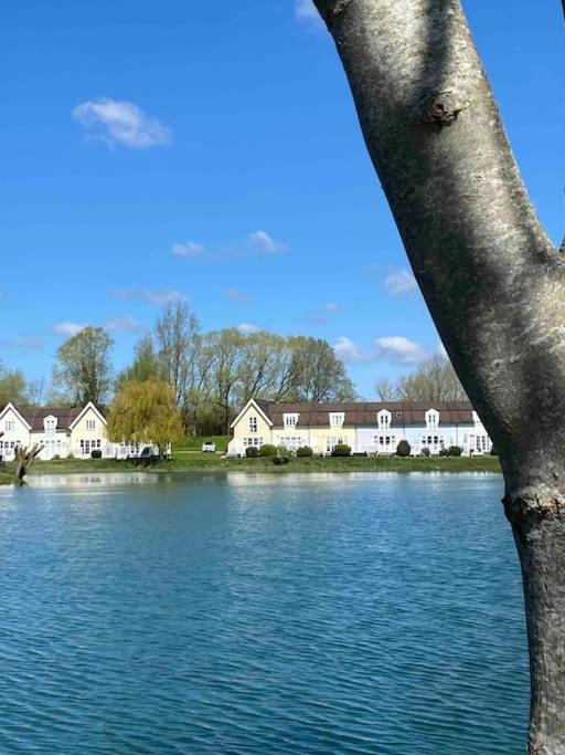 Emerald Lake House South Cerney Exteriér fotografie