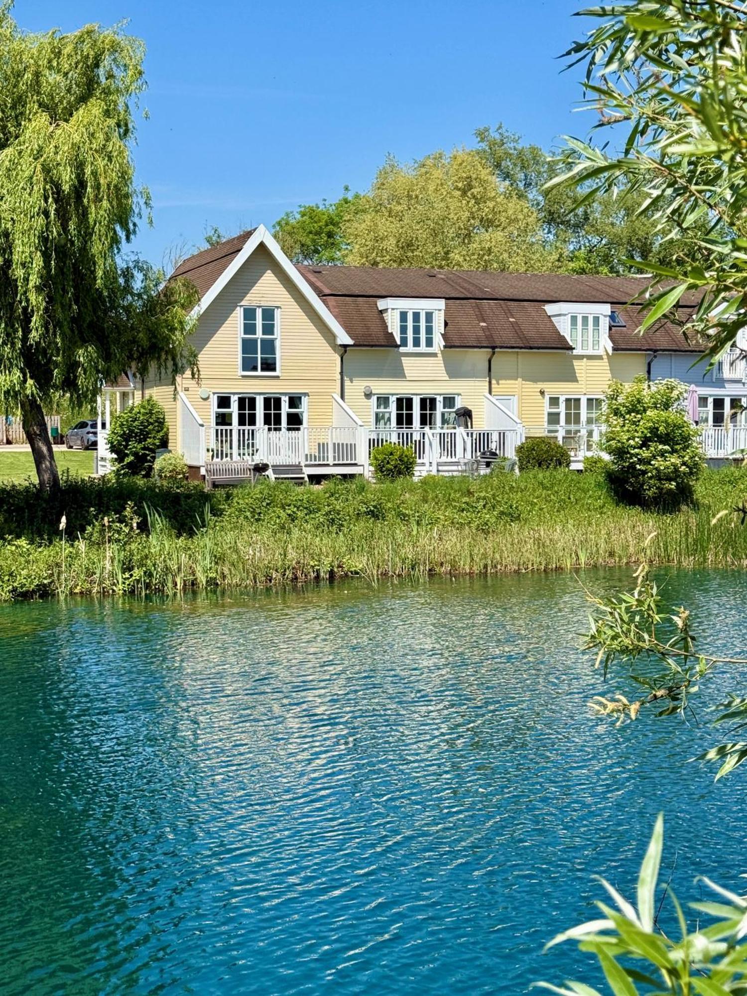 Emerald Lake House South Cerney Exteriér fotografie